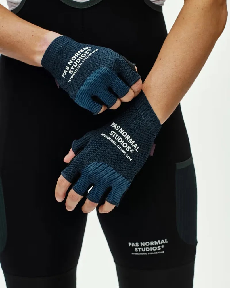 Pas Normal Studios Escapism Mitts in Navy-1