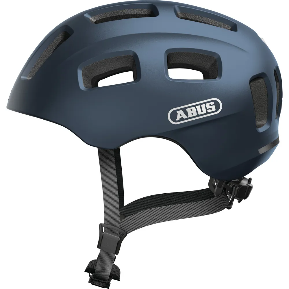 Team Cycles Abus YOUN-I  2.0 Kids Cycling Helmet in MIdnight Blue | Interest FREE Finance & Online Refund Policy.