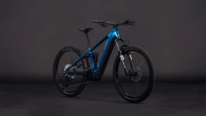 Cube Stereo Hybrid ONE22 Race 800Wh Electric Full Suspension Mountain Bike in Elctricblue and White-8