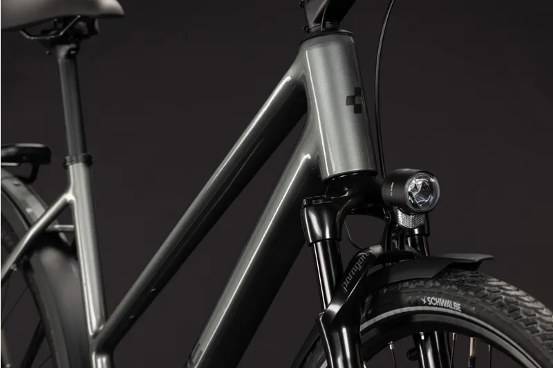 Cube Kathmandu SLT T Hybrid Bike in Flashgrey and Chrome-2
