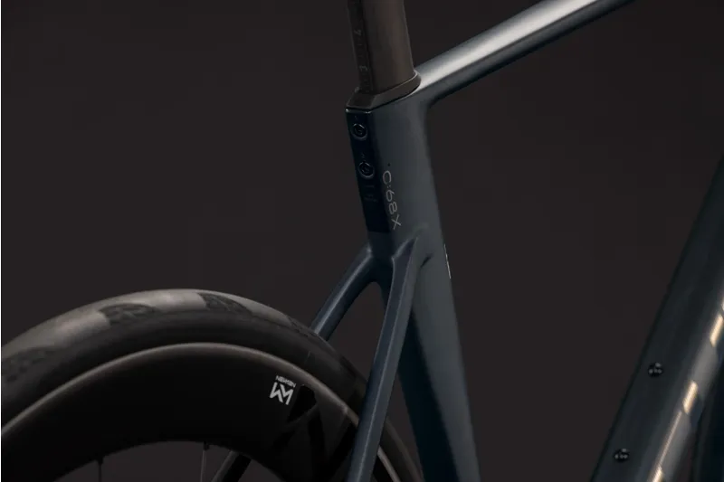 Cube Litening Air C:68X SLT Road Bike in Halogrey and Prizm-3