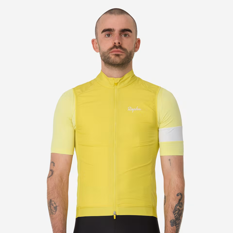 Rapha Men's Core Gilet in Pear and White-2