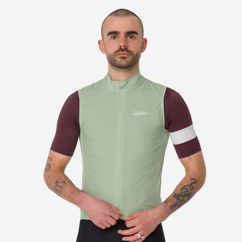 Rapha Men's Core Gilet in Reseda and White-2