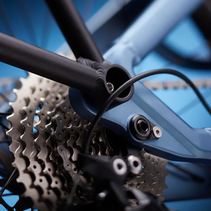 Benno Bikes 46er CX Step-Thru 500Wh Electric Cargo Bike in Anthracite Grey-9