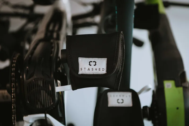 Stashed Medium Pedal Wrap-3