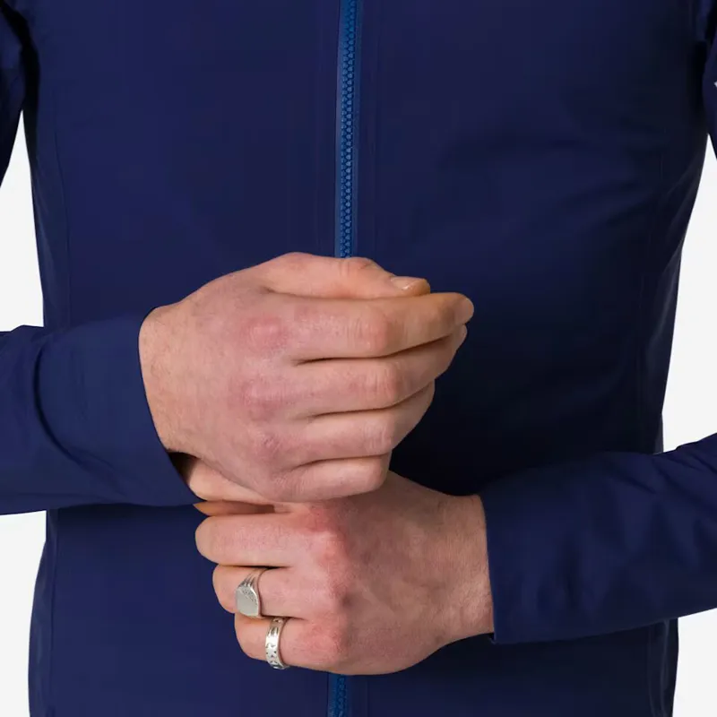 Rapha Mens Core Rain Jacket in Navy and White-4