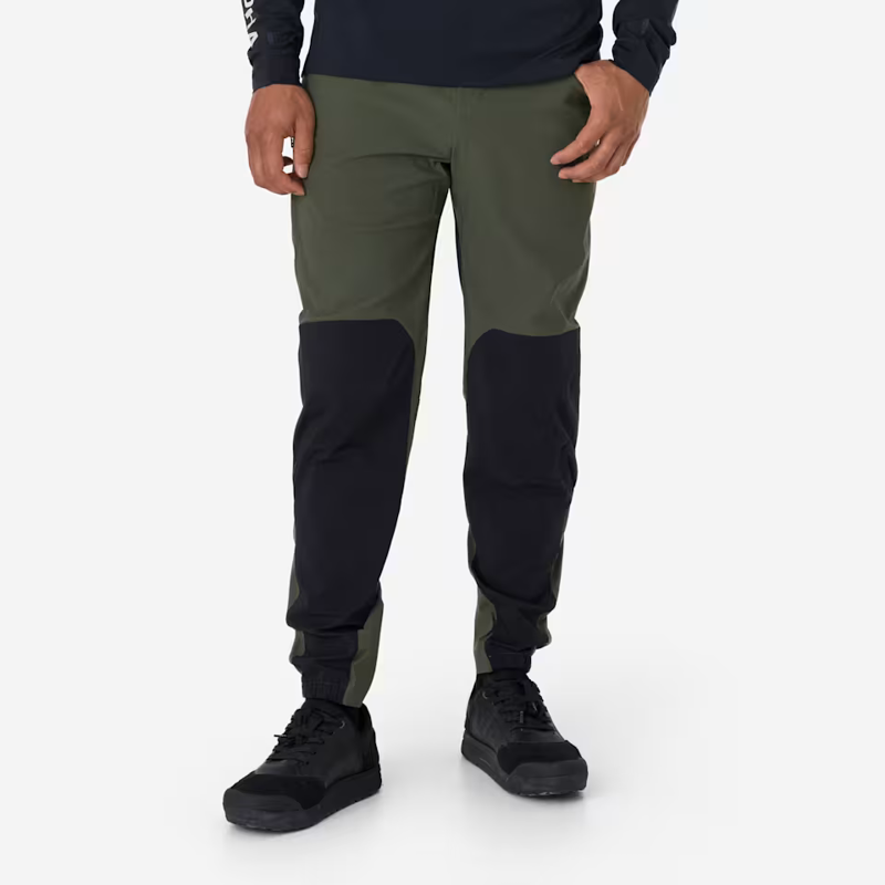 Rapha Men's Trail Finale Pants in Dark Green and White-2
