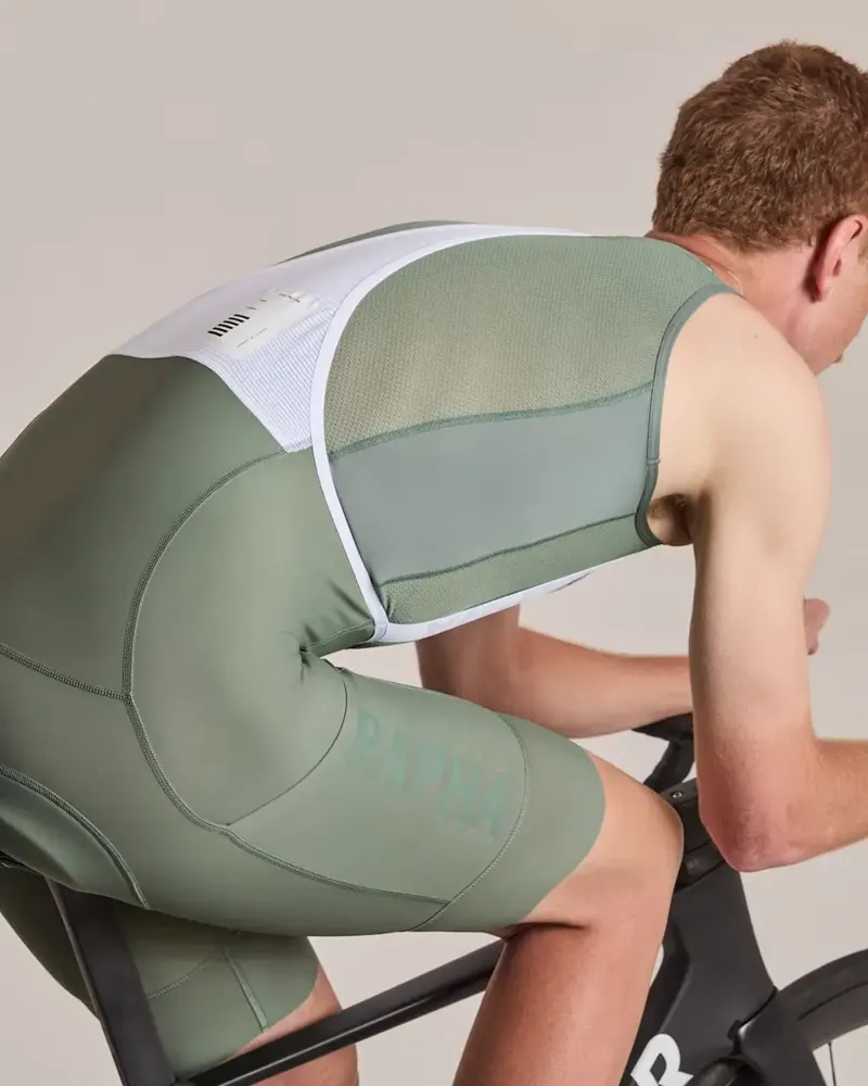 Rapha Men's Regular Pro Team Cargo Bib Shorts in Laurel and White-5