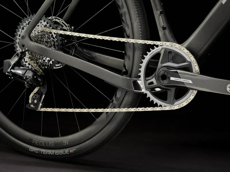 TREK Checkpoint SL 7 AXS Gravel Bike in Matte Deep Smoke-6