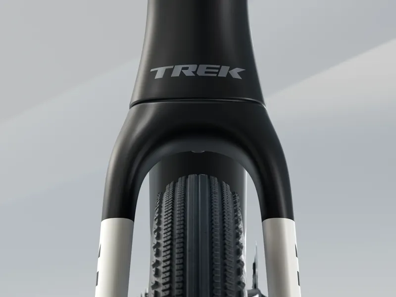 TREK Checkmate SLR 9 AXS Gravel Bike in Trek Black and Matte Carbon -4