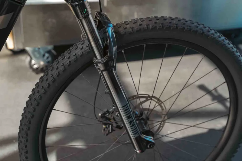 EX DEMO - TREK Powerfly 5 625Wh Gen 4 Electric Mountain Bike in Dark Prismatic and Trek Black-3