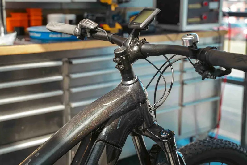 EX DEMO - TREK Powerfly 5 625Wh Gen 4 Electric Mountain Bike in Dark Prismatic and Trek Black-4