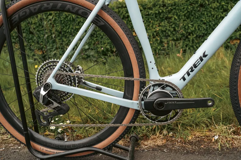 EX-DEMO TREK Checkmate SLR 9 AXS Gravel Bike in Matte Hex Blue and Plasma Grey - Medium/Large-5