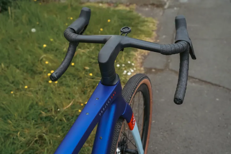 EX-DEMO TREK Checkmate SLR 9 AXS Gravel Bike in Matte Hex Blue and Plasma Grey - Medium/Large-10