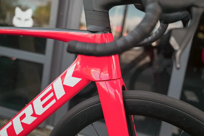 USED TREK Madone SLR 6 AXS Gen 7 Road Bike in Viper Red - SIZE 56-5