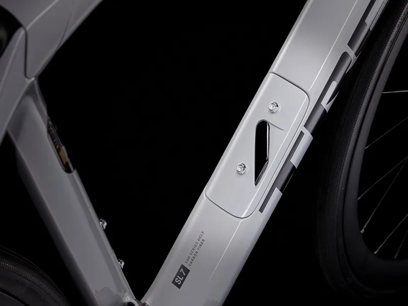 TREK Domane SL 7 AXS Gen 4 Road Bike in Gravel Grey-9