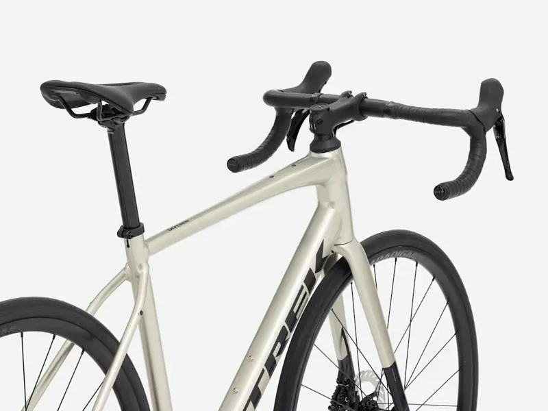 TREK Domane AL 5 Gen 4 Road Bike in Supernova-1