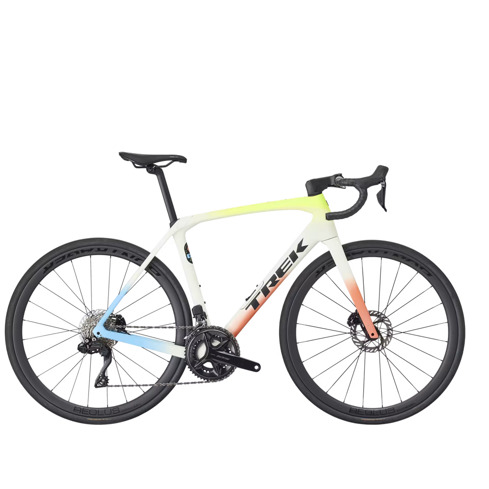 Team Cycles Trek TREK Domane SL 6 Gen 4 Road Bike in Era White Glowstick and Coral Fade | Interest FREE Finance & Online Refund Policy.