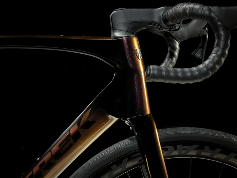 TREK Domane SLR 9 Gen 4 Road Bike in Axinite Flip and Trek Black-4