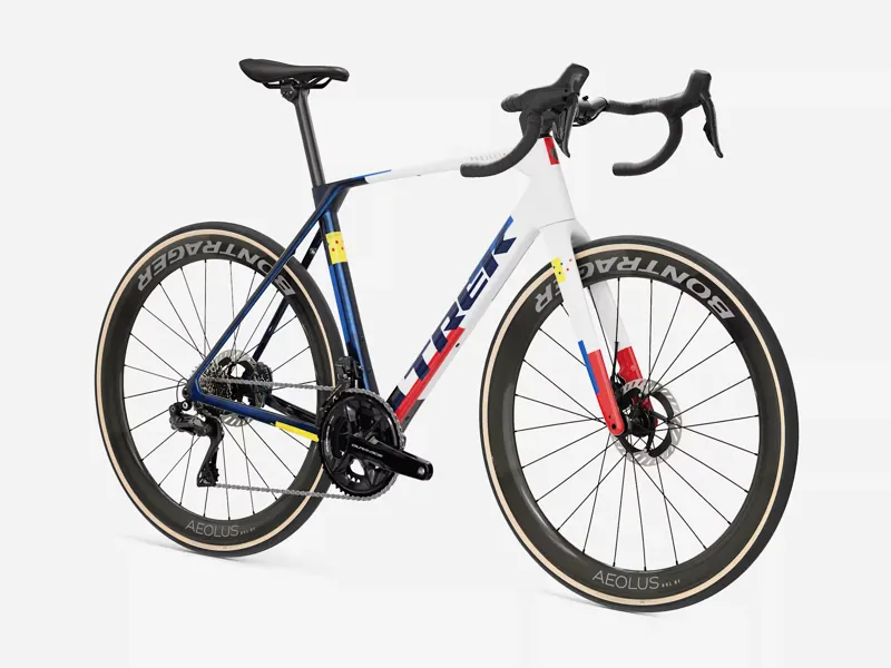 TREK Domane SLR 9 Gen 5 Road Bike in Navy Smoke and Trek White-4