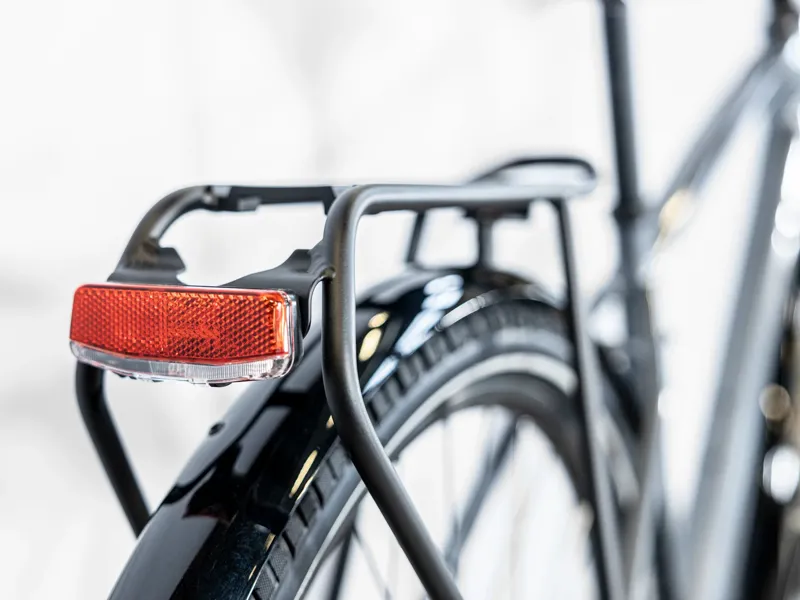 TREK Dual Sport 2 Equipped Hybrid Bike in Galactic Grey-8