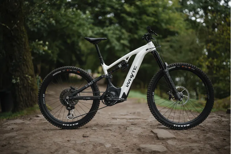 Whyte Bikes E-180 Works Full Suspension Electric Mountain Bike in Gloss Pearlised White with Matt Black-9