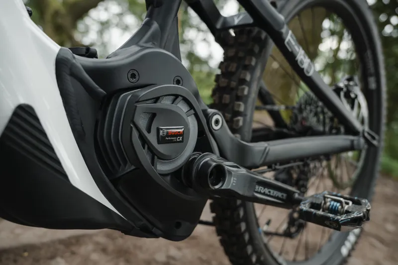 Whyte Bikes E-180 Works Full Suspension Electric Mountain Bike in Gloss Pearlised White with Matt Black-12