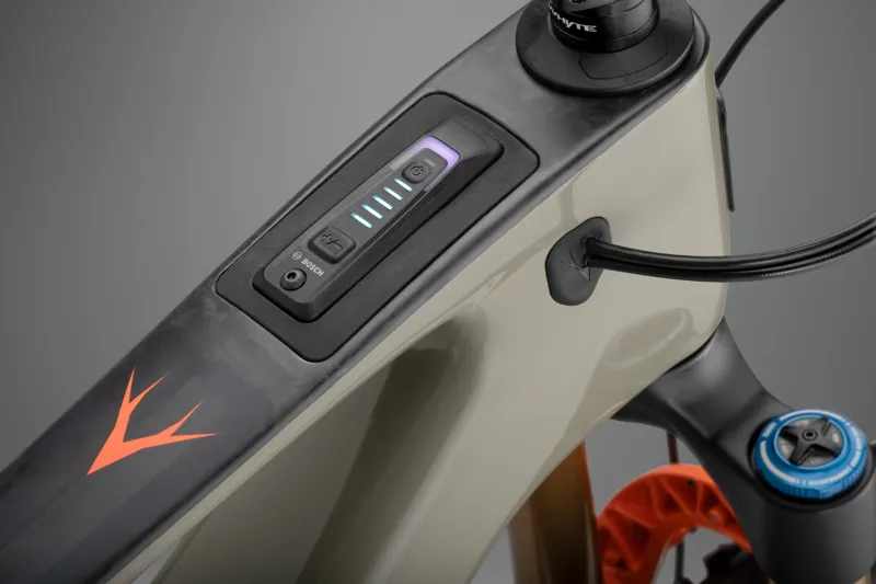 Whyte Bikes E-Lyte 150 650Wh Works Full Suspension Electric Mountain Bike in Olive with UD Carbon-6