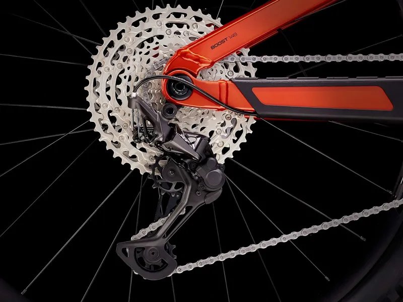  TREK Slash 7 Full Suspension Mountain Bike in Lava Red-10