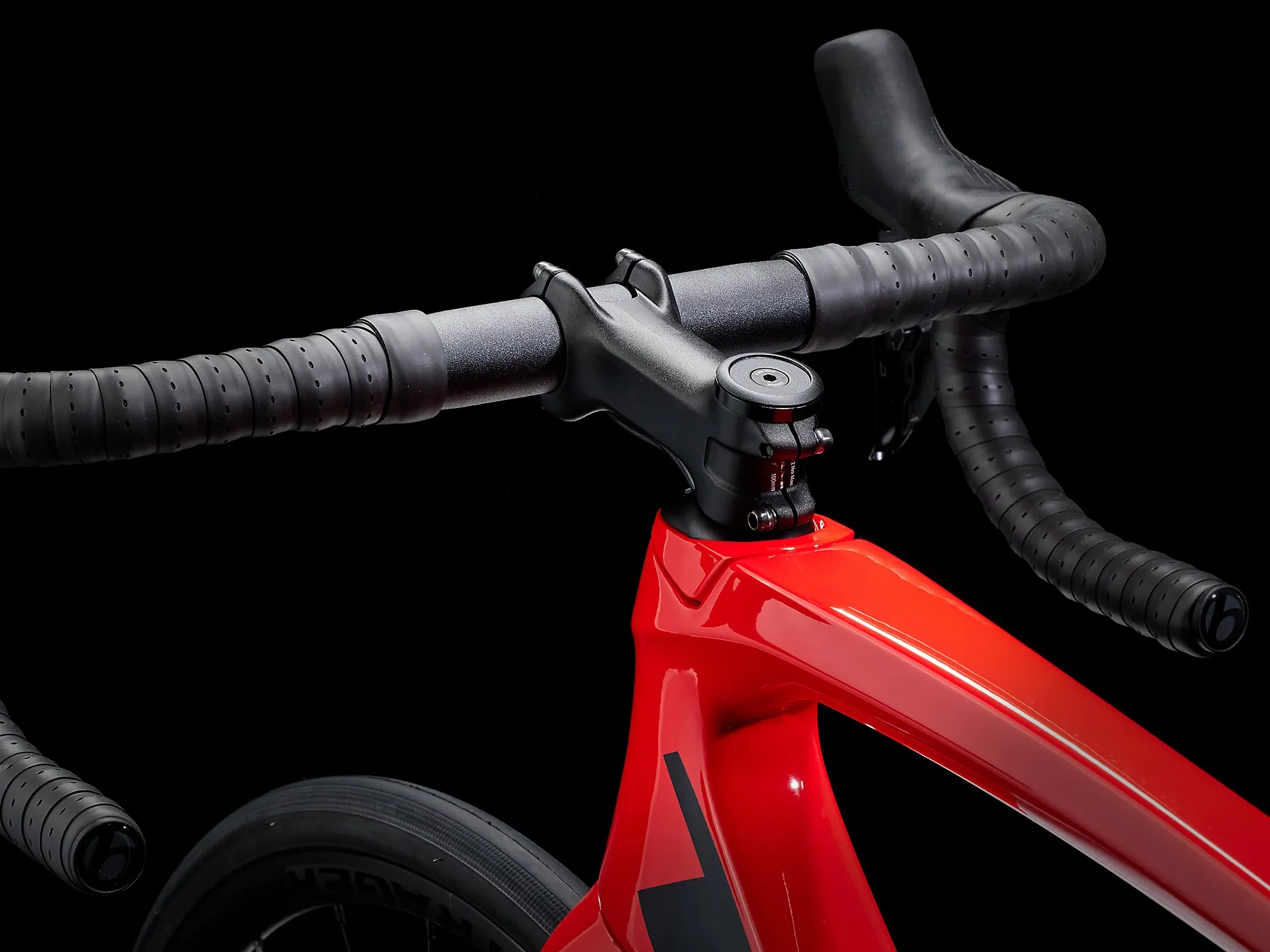 TREK Emonda SL 6 Di2 Road Bike in Quicksilver in Red
