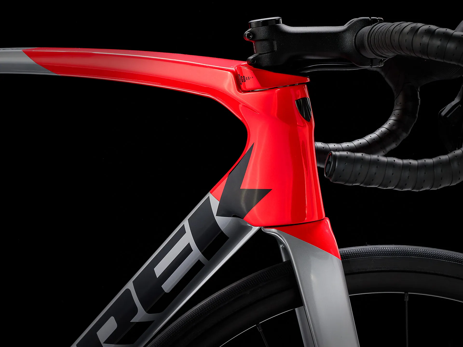 TREK Emonda SL 6 Di2 Road Bike in Quicksilver in Red