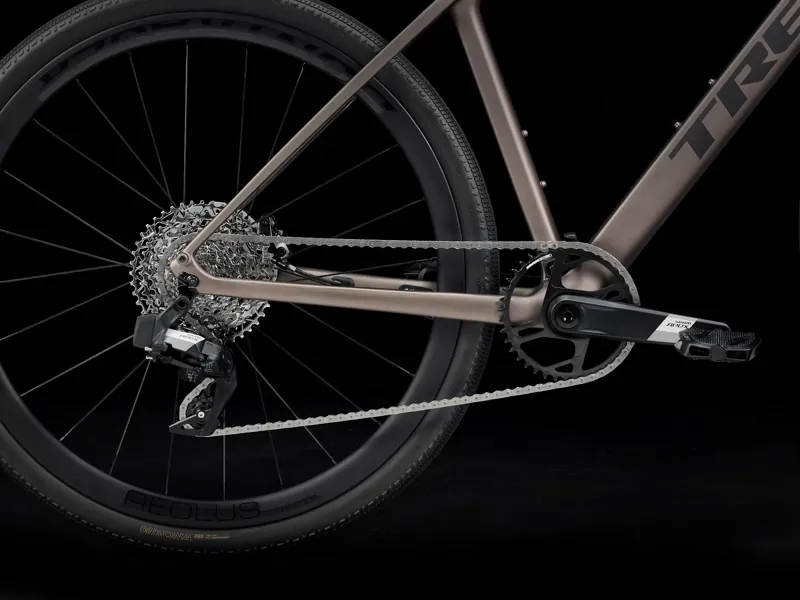 TREK FX Sport 6 Hybrid Bike in Matte Bronze Age and Smoke-4