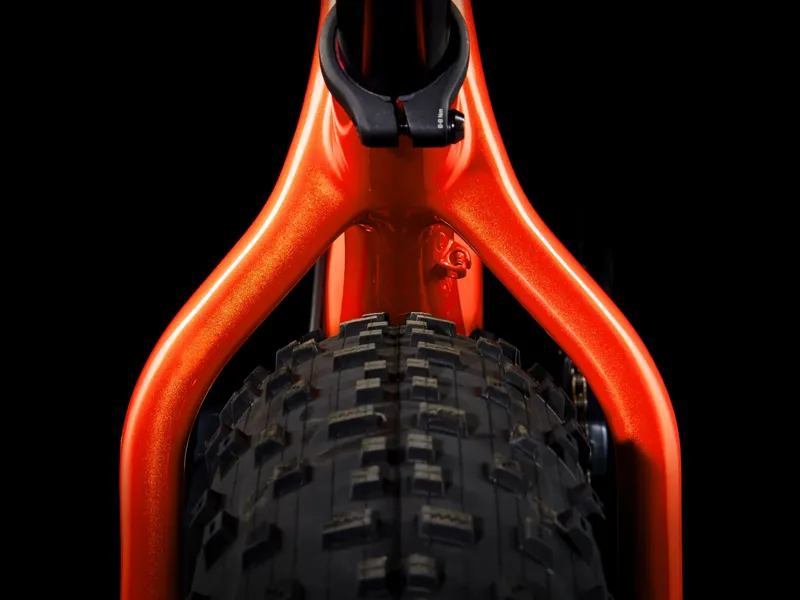 TREK Farley 9.6 Fat Bike in Lava-9