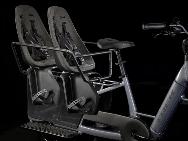 TREK Fetch+ 2 500Wh Electric Cargo Bike in Galactic Grey-2