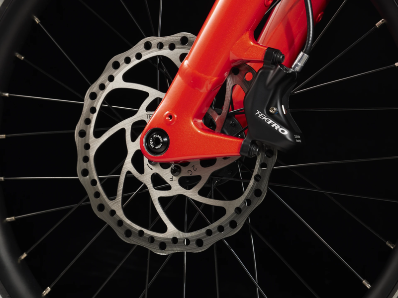 TREK Fetch+ 2 500Wh Electric Cargo Bike in Lava Red-10