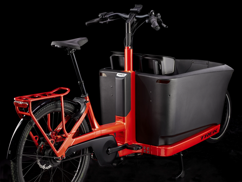 TREK Fetch+ 4 750Wh Electric Cargo Bike in Lava Red-2