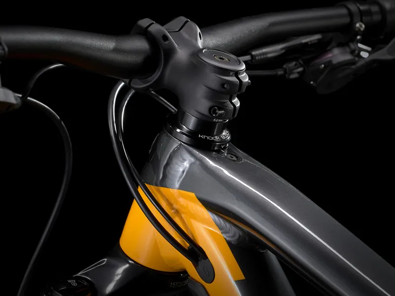 TREK Fuel EX 5 Gen 5 Full Suspension Mountain Bike in Lithium Grey and Marigold-3