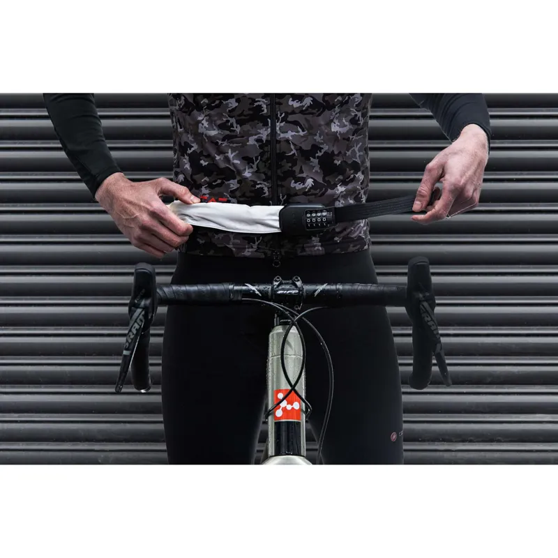 Hiplok Spin Wearable Chain in Black-1
