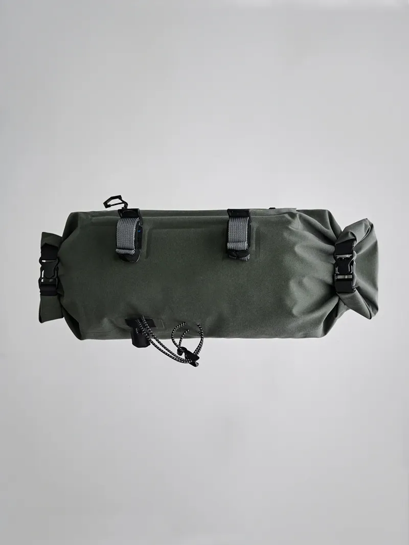 MAAP x Apidura Handlebar Pack in Loam - 9L-2