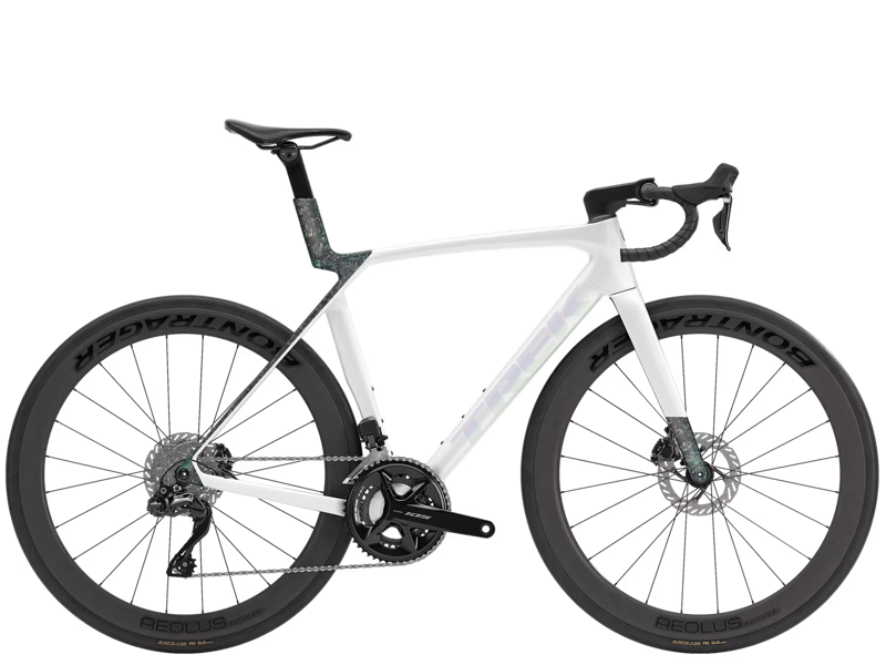 TREK Madone SL 6 Gen 8 Road Bike in Gloss Crystal White and Matte Deep Smoke