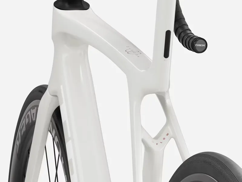 TREK Madone SL 6 AXS Gen 8 Road Bike in Era White-2