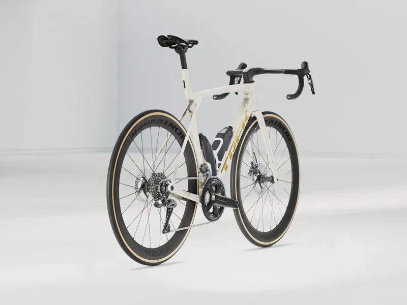 TREK Madone SLR 7 Gen 8 Road Bike in Era White-5
