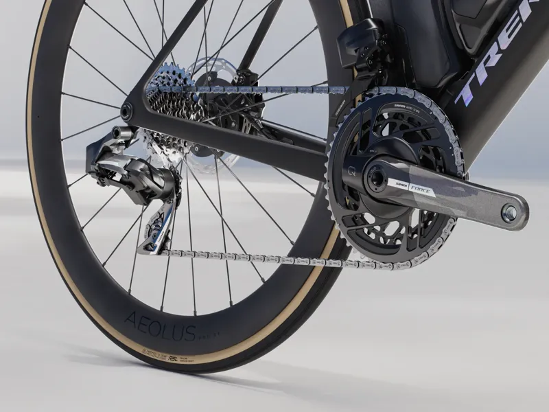 TREK Madone SLR 7 AXS Gen 8 Road Bike in Matte Gloss Carbon Smoke-4