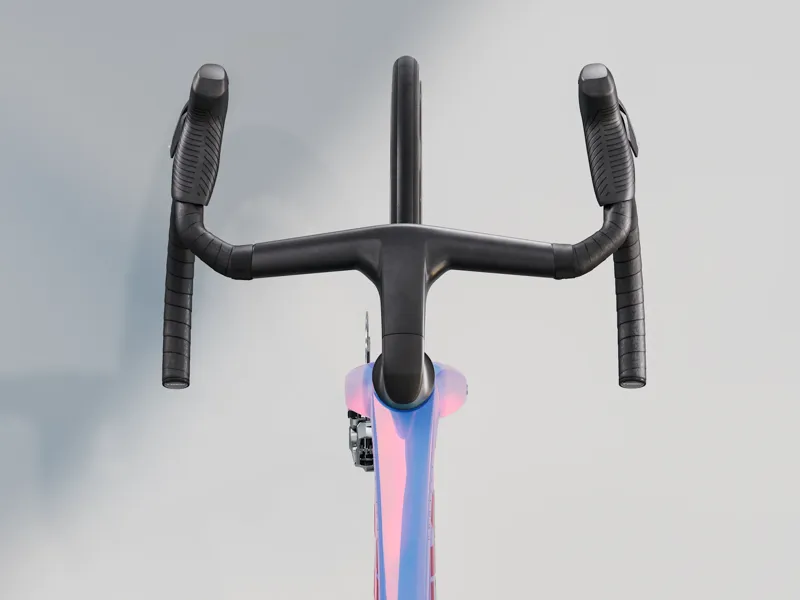 TREK Madone SLR 9 AXS Gen 8 Road Bike in ICON Tête de la Course-1