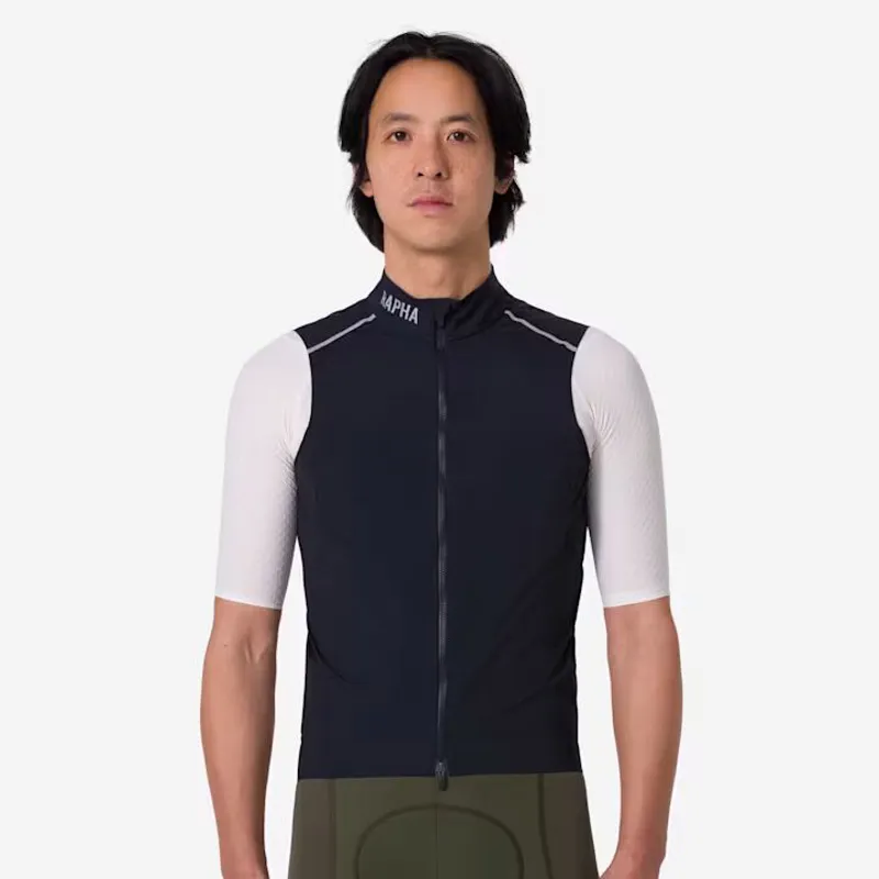 Rapha Mens Pro Team Gilet II in Black and Silver