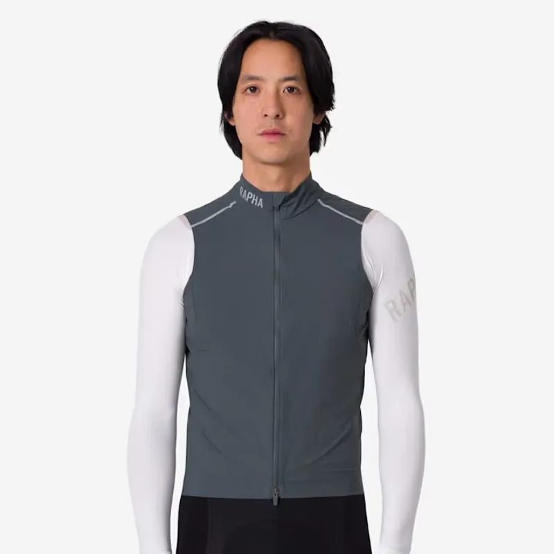 Rapha Mens Pro Team Gilet II in Onyx and Silver Reflective