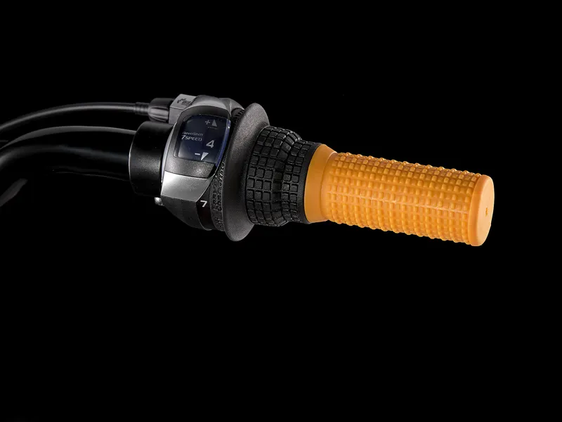 TREK Precaliber 20 7-Speed Kids Bike in Viper Red -5