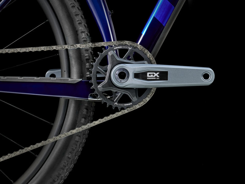 TREK Procaliber 9.7 AXS XC Mountain Bike in Carbon Blue Smoke and Deep Dark Blue-3