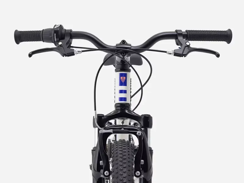 TREK Precaliber 20 inch 7-Speed Kids Bike in Era White-3