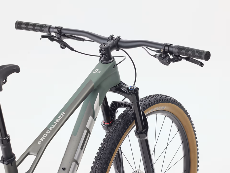 TREK Procaliber 9.5 Gen 3 Hardtail Mountain Bike in Matte Keswick Green and Mercury-1